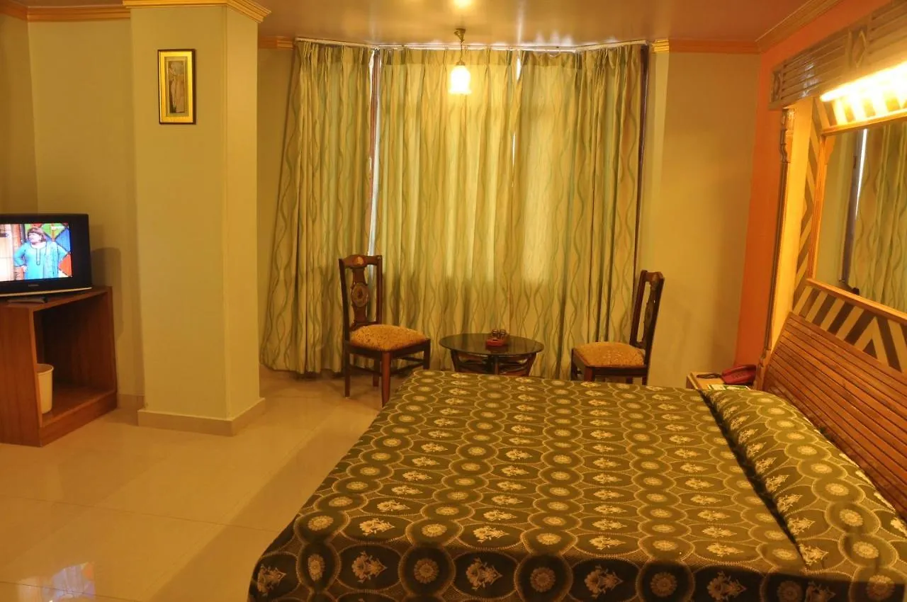 Hotel New Cosmos Shimla