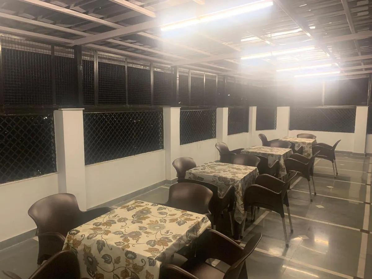 Hotel New Cosmos Σίμλα