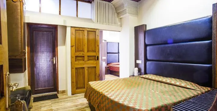 Hotel New Cosmos Σίμλα